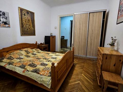 квартира за адресою Євгена Коновальця вул. (Щорса), 27-А