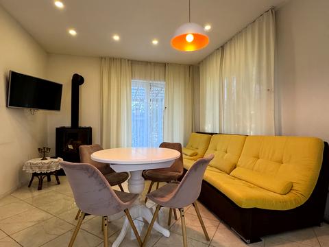 дом по адресу с. Гнедин, Вербна, 3