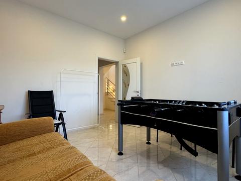 дом по адресу с. Гнедин, Вербна, 3