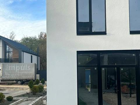 будинок за адресою Весняна вул.