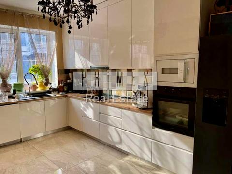 дом по адресу Стежки ул.