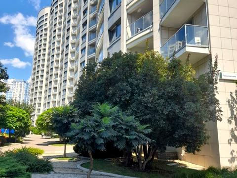 квартира по адресу Голосеевский просп. (40-летия Октября), 60