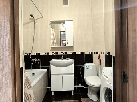 квартира за адресою Героїв Небесної Сотні просп., 18/2