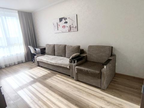 квартира за адресою Героїв Небесної Сотні просп., 18/2