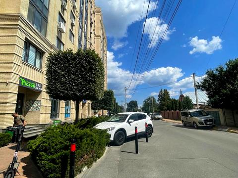 комерційна за адресою Дем'яна Попова вул., 22