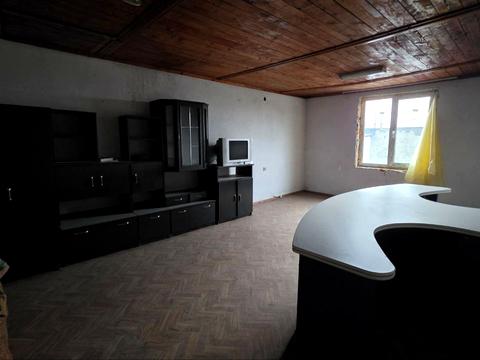 коммерческая по адресу Коммунальщиков ул., 4