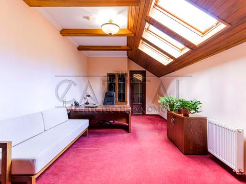 комерційна за адресою Павла Загребельного вул. (Миколи Раєвського), 14