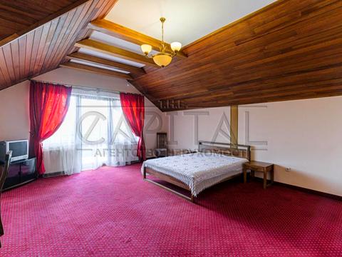 комерційна за адресою Павла Загребельного вул. (Миколи Раєвського), 14