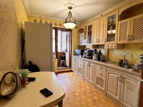 квартира по адресу Евгения Чикаленко ул., 60/2