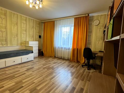 квартира за адресою Лесі Українки вул., 11