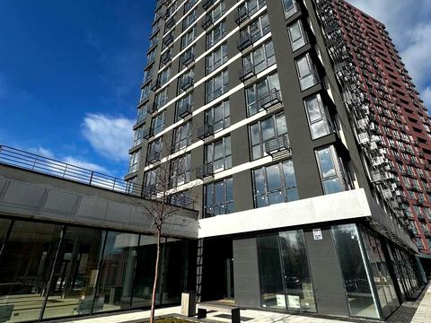 комерційна за адресою Родини Крістерів вул., 2