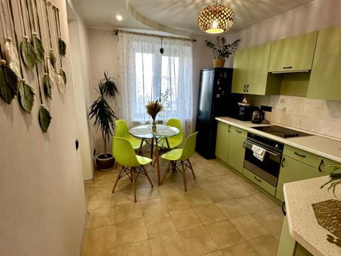 квартира за адресою Київ, Богатирська вул., 6/1