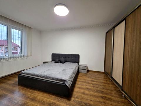 будинок за адресою Головна, 2