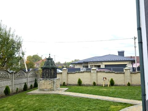 будинок за адресою Головна, 2