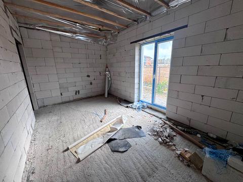 будинок за адресою Юрія Олександровича, 4