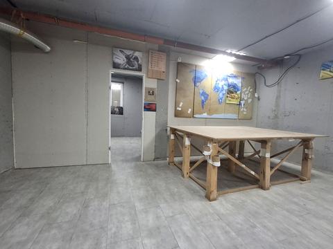 комерційна за адресою Західна вул., 14