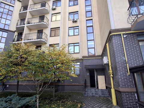 комерційна за адресою Західна вул., 14