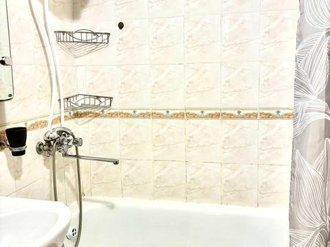 квартира за адресою Зої Гайдай вул., 10