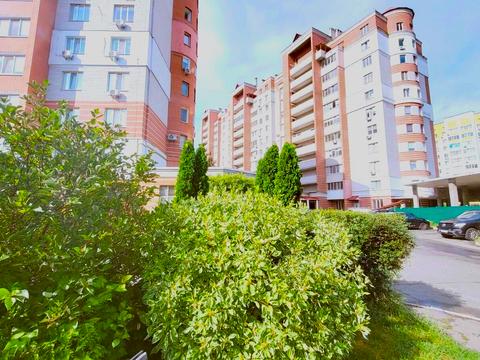 квартира за адресою Боголюбова вул., 25