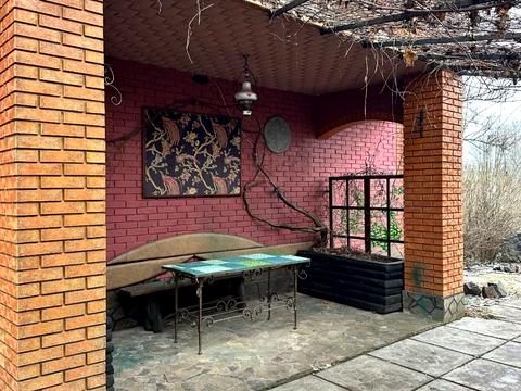 будинок за адресою Центральна