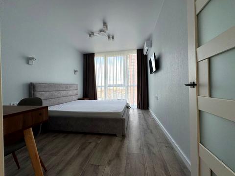 квартира по адресу Виктора Некрасова ул. (Північно-Сирецька), 10