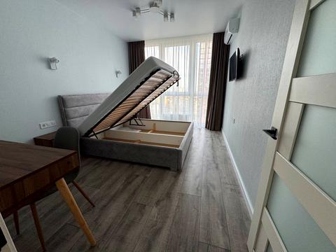 квартира по адресу Виктора Некрасова ул. (Північно-Сирецька), 10