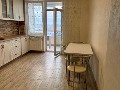 квартира по адресу Антоныча ул., 3