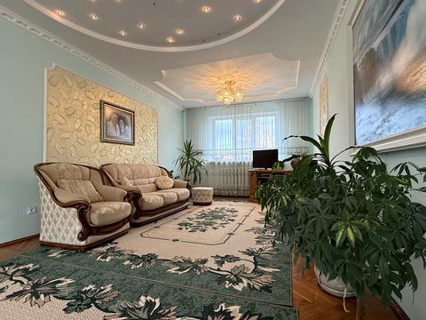 будинок за адресою Красильникова вул., 1