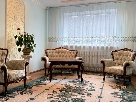 будинок за адресою Красильникова вул., 1