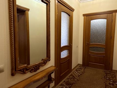 будинок за адресою Красильникова вул., 1