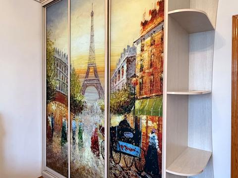 будинок за адресою Красильникова вул., 1