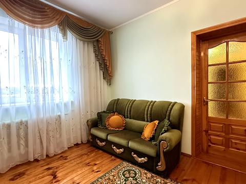 будинок за адресою Красильникова вул., 1