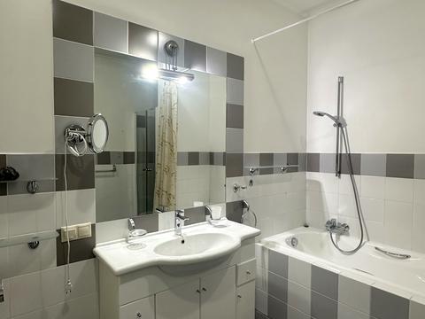 квартира по адресу Леси Украинки бульв., 30-Б