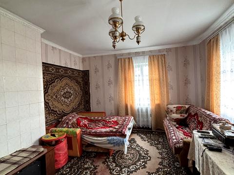 будинок за адресою Центральна вул. (Леніна)