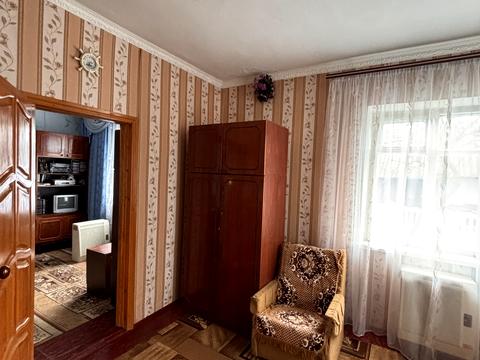 будинок за адресою Центральна вул. (Леніна)