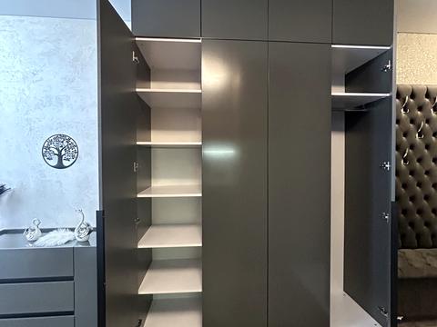 квартира по адресу Романа Левицкого ул., 1