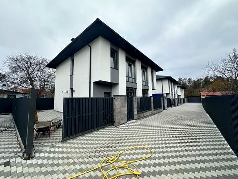 будинок за адресою Івана Багряного вул.