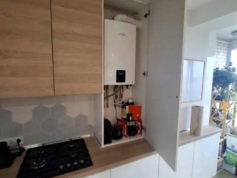 квартира за адресою Василя Вишиваного вул., 42-А