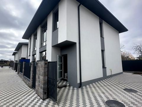 будинок за адресою Івана Багряного вул.