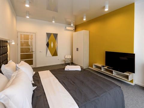 квартира за адресою Кловський узвіз (Кловський), 7