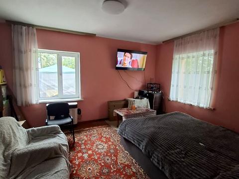 будинок за адресою Жовтнева вул.