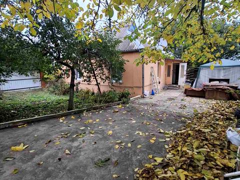 будинок за адресою Жовтнева вул.