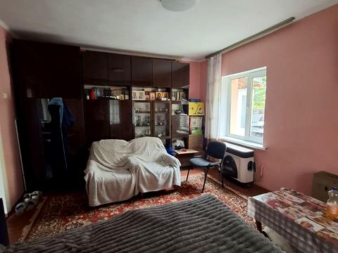 будинок за адресою Жовтнева вул.