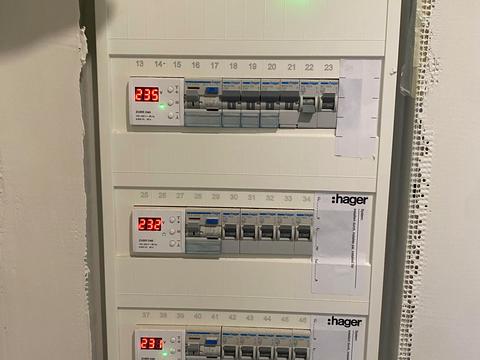 комерційна за адресою Газова вул., 7