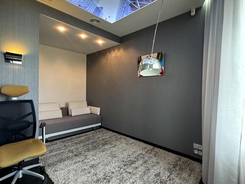 квартира по адресу Дмитрия Яворницкого просп. (Карла Маркса), 5