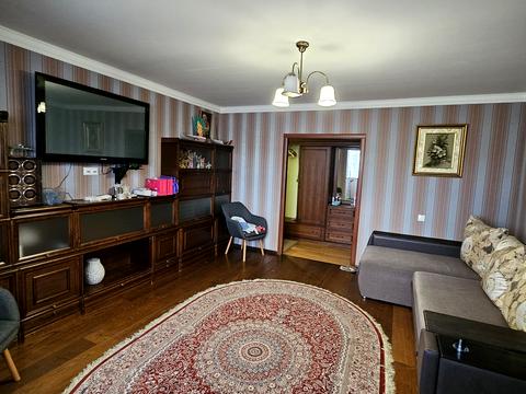 квартира за адресою Героїв полку "Азов" вул. (Маршала Малиновського), 11