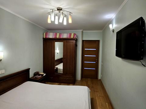 квартира за адресою Героїв полку "Азов" вул. (Маршала Малиновського), 11