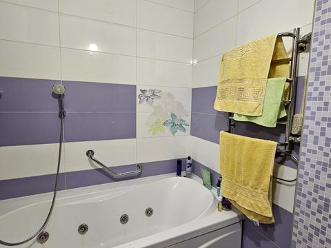 квартира за адресою Героїв полку "Азов" вул. (Маршала Малиновського), 11