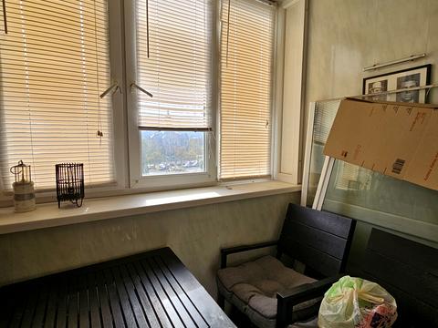 квартира за адресою Героїв полку "Азов" вул. (Маршала Малиновського), 11