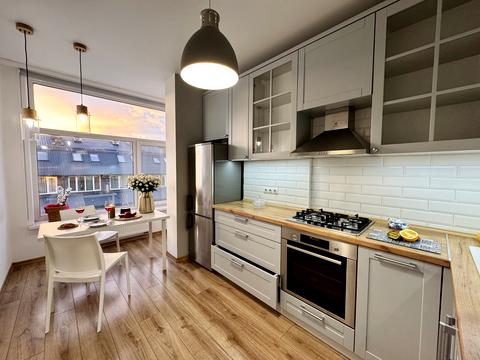 квартира за адресою Павла Лі пров. (Московський), 2-Б